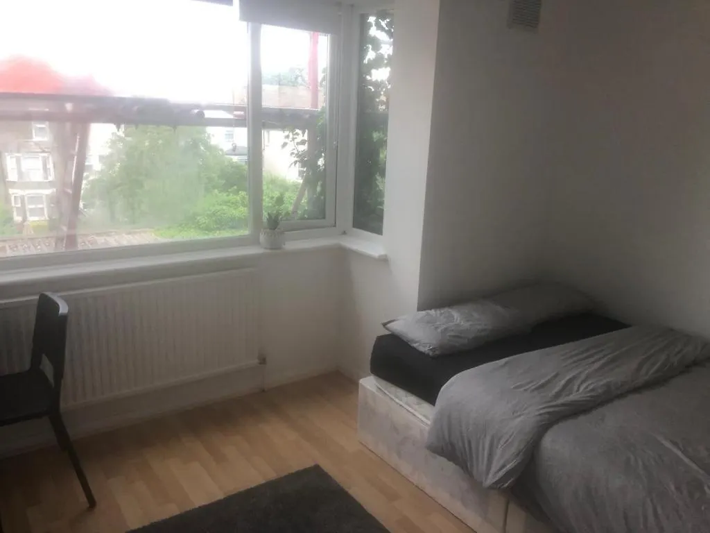 Dalrymple Apartment London